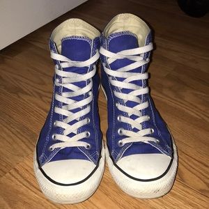 Blue Converse Size 9